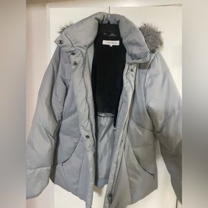 Women’s Calvin Klein Winter Jacket. Medium